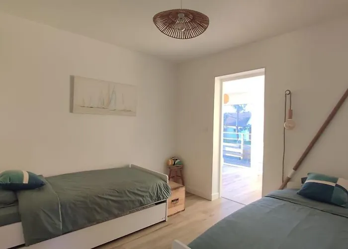 Brittevilla * Bretteville-sur-Ay